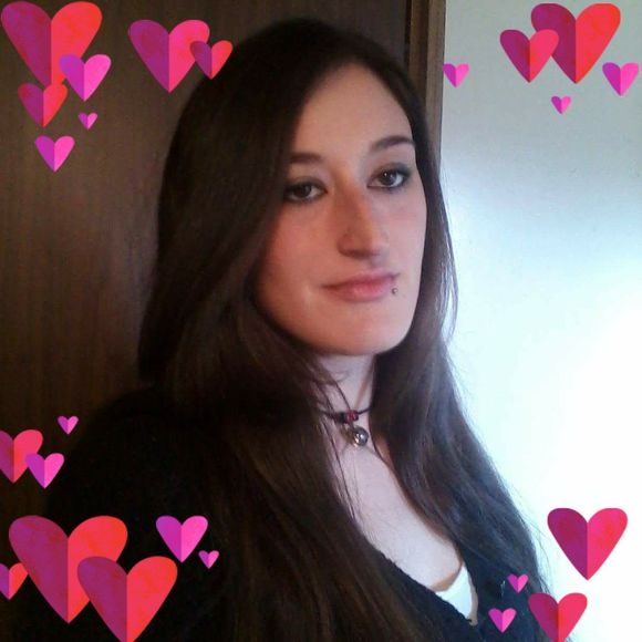 Meet your Posher, Amanda - Picture 1 of 1